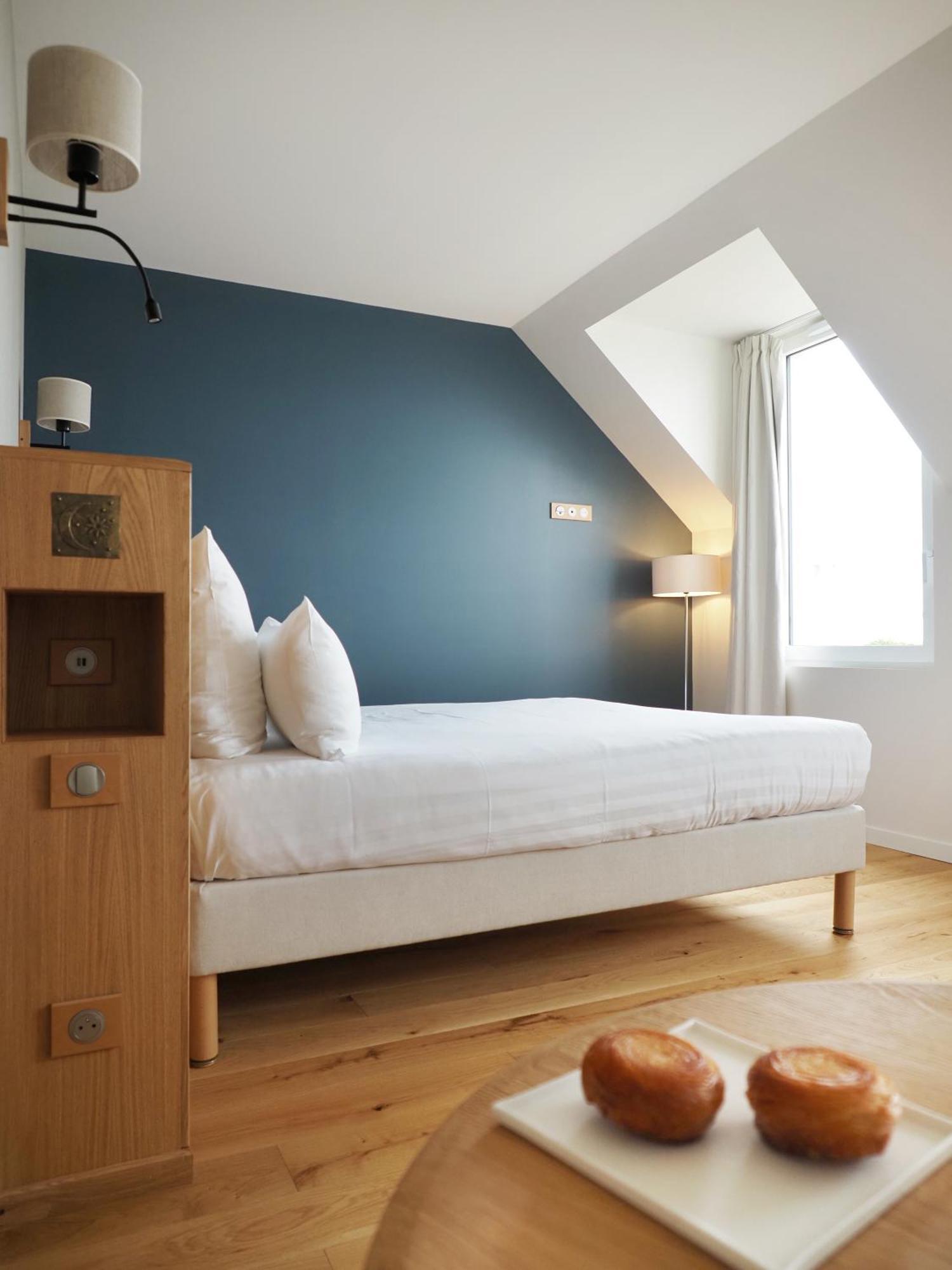 Logis Hotel De Carantec Eksteriør bilde