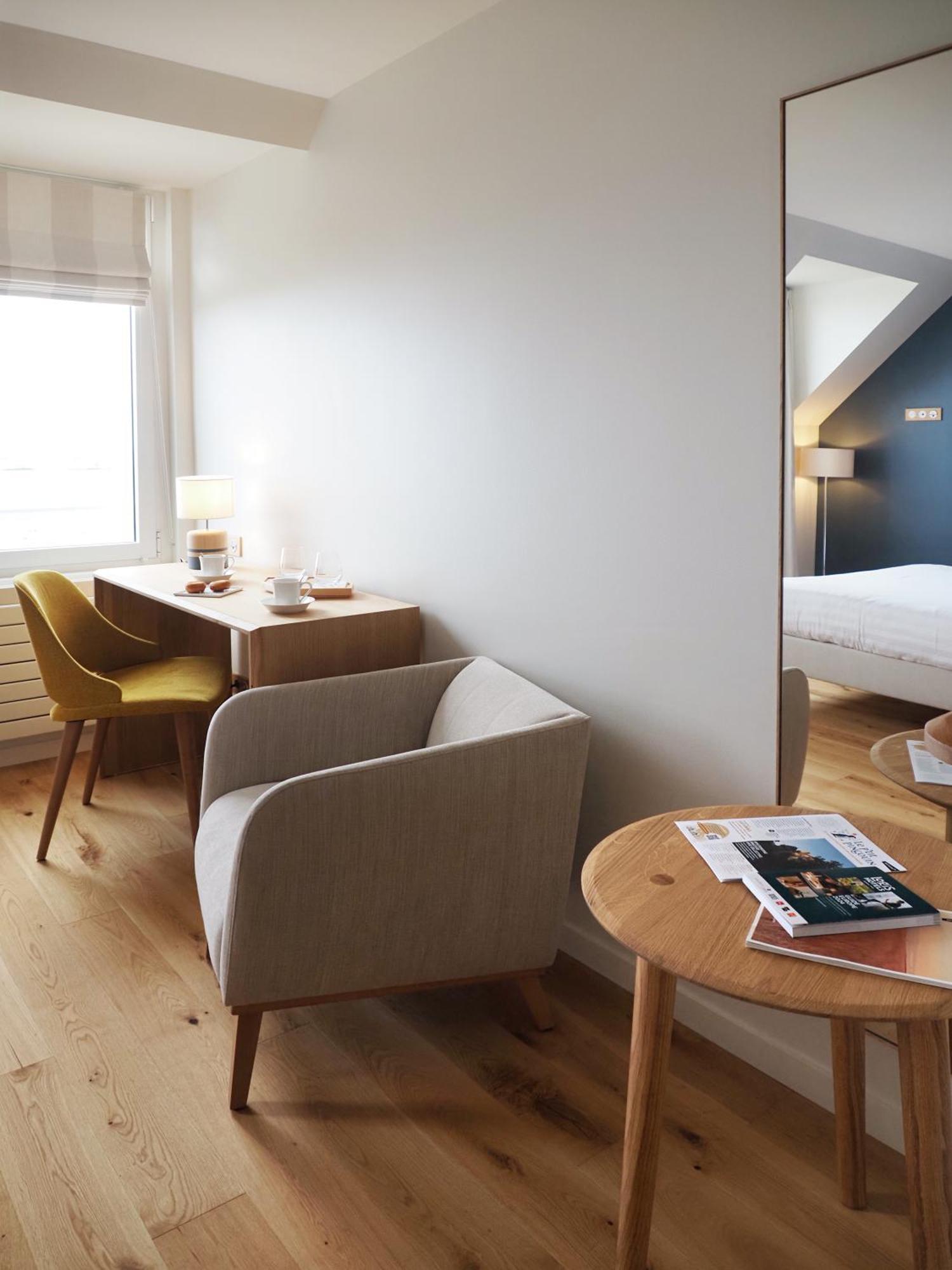 Logis Hotel De Carantec Eksteriør bilde